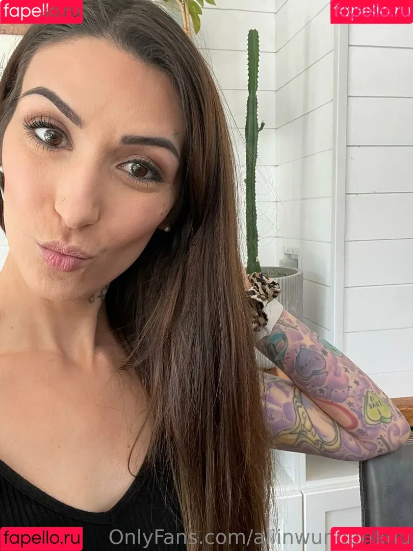 aliinwunderland Onlyfans Photo Gallery 