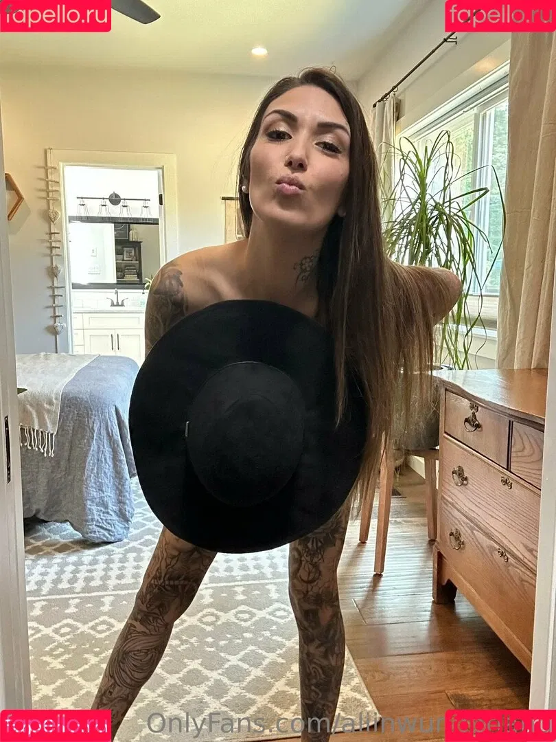 aliinwunderland Onlyfans Photo Gallery 