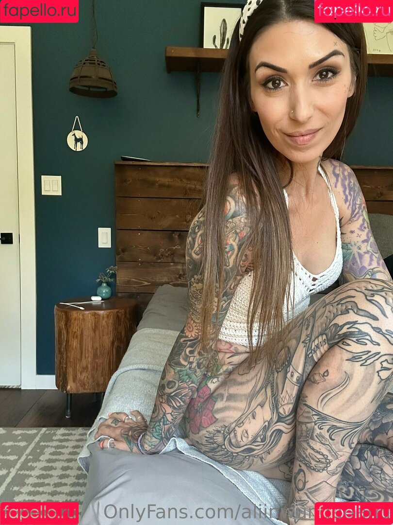 aliinwunderland Onlyfans Photo Gallery 