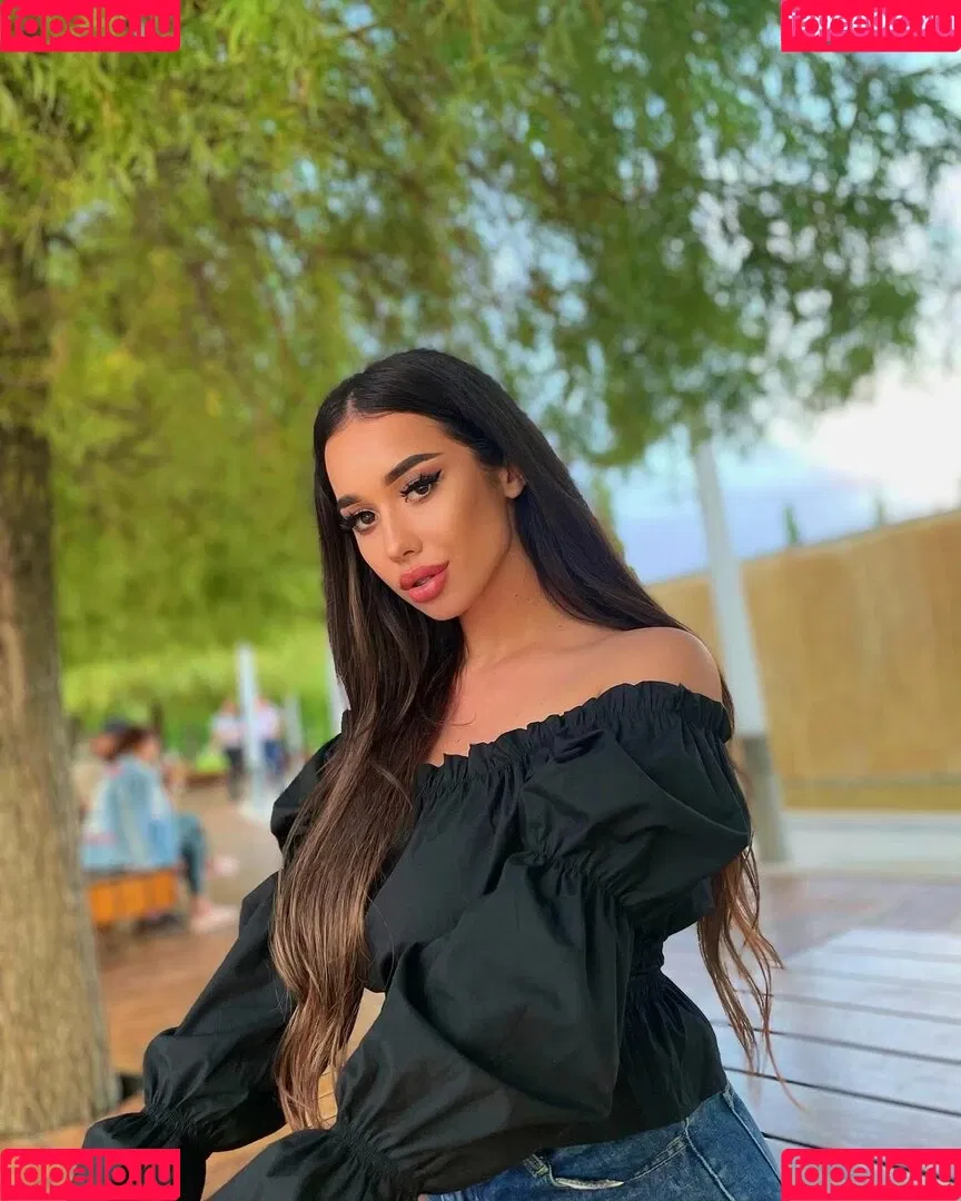 Sophia Adamova Onlyfans Photo Gallery 