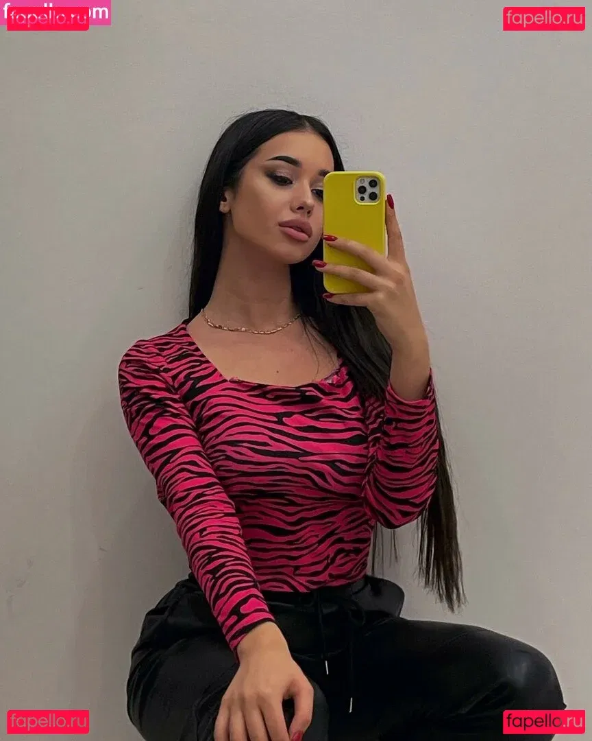 Sophia Adamova Onlyfans Photo Gallery 