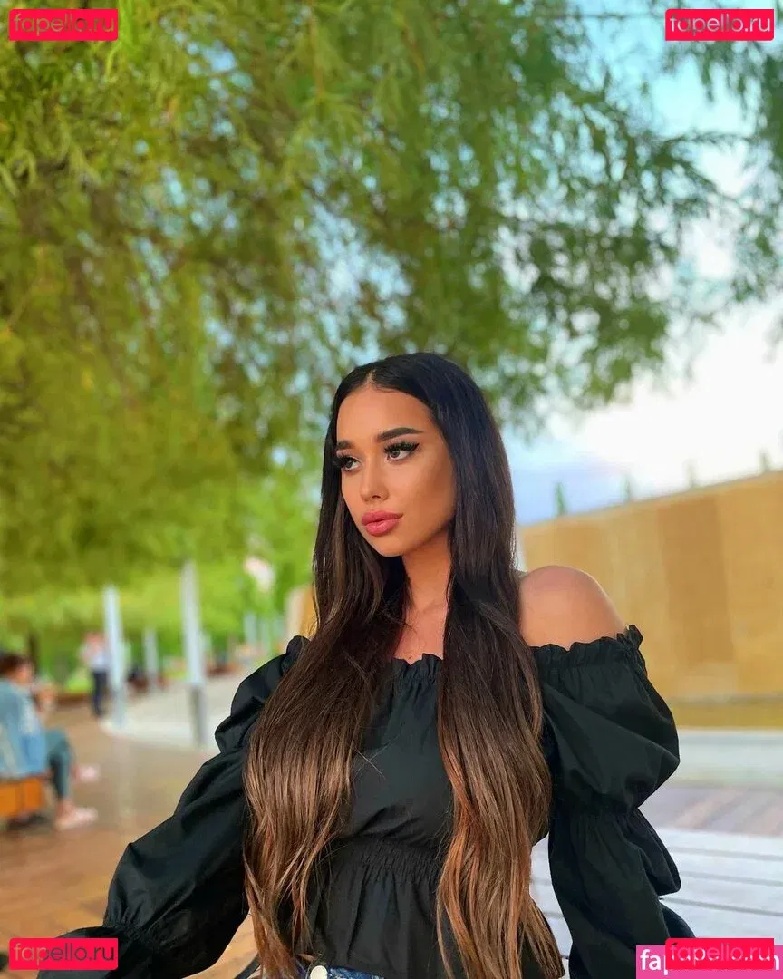 Sophia Adamova Onlyfans Photo Gallery 