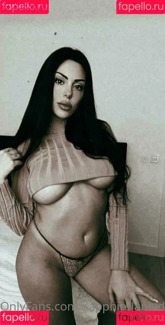 sapphireastrea Onlyfans Photo Gallery 