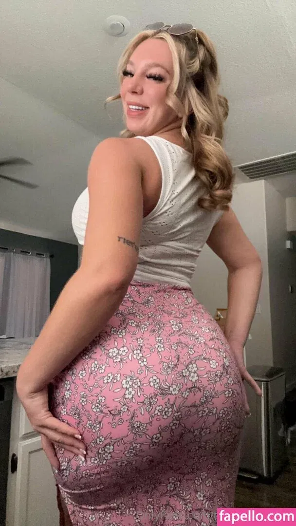 tiffanywatsonx Onlyfans Photo Gallery 