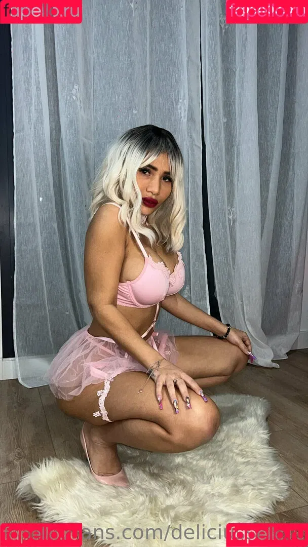 deliciusstinnykate Onlyfans Photo Gallery 