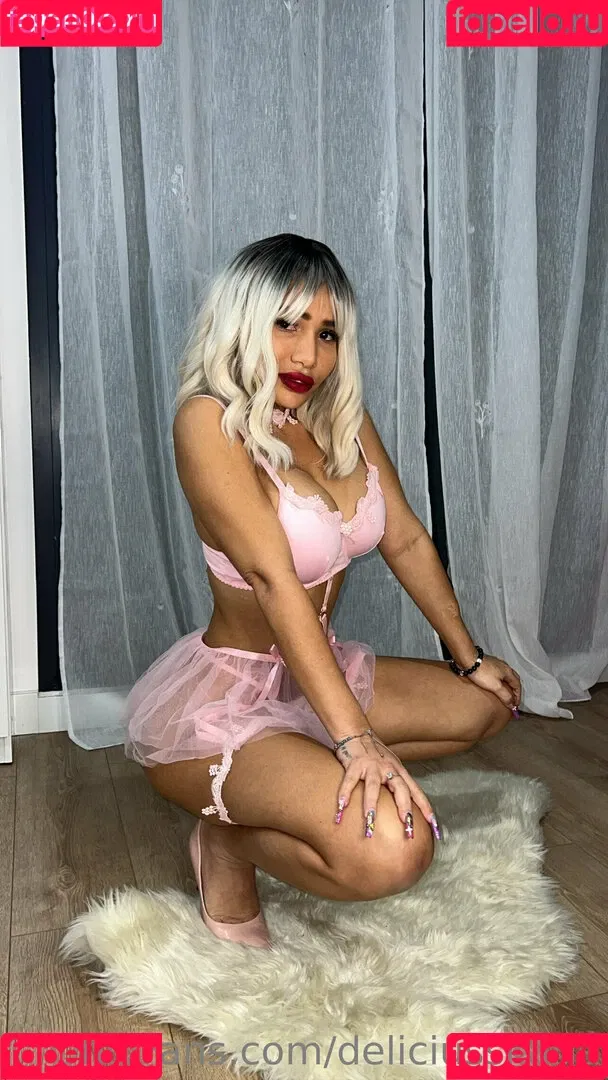 deliciusstinnykate Onlyfans Photo Gallery 