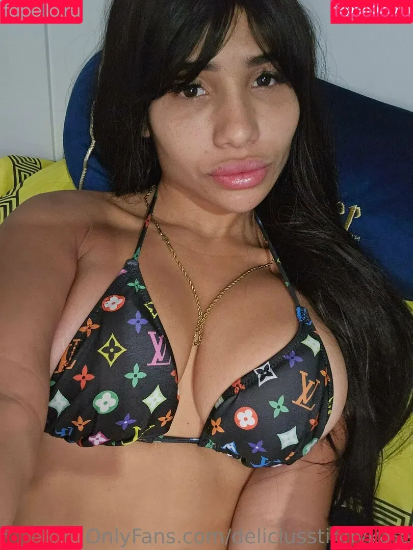 deliciusstinnykate Onlyfans Photo Gallery 