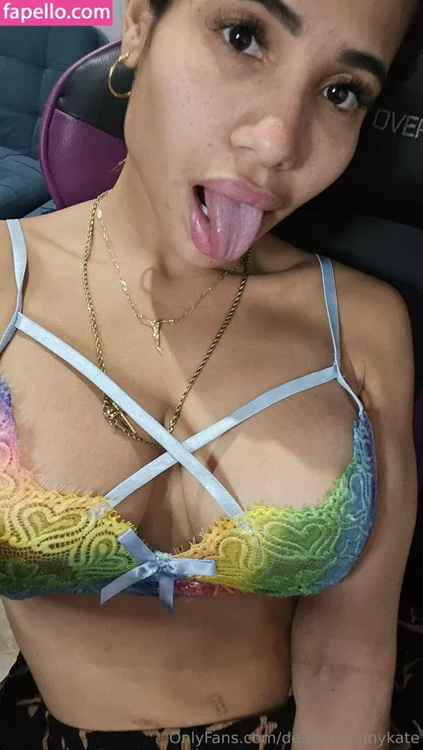 deliciusstinnykate Onlyfans Photo Gallery 