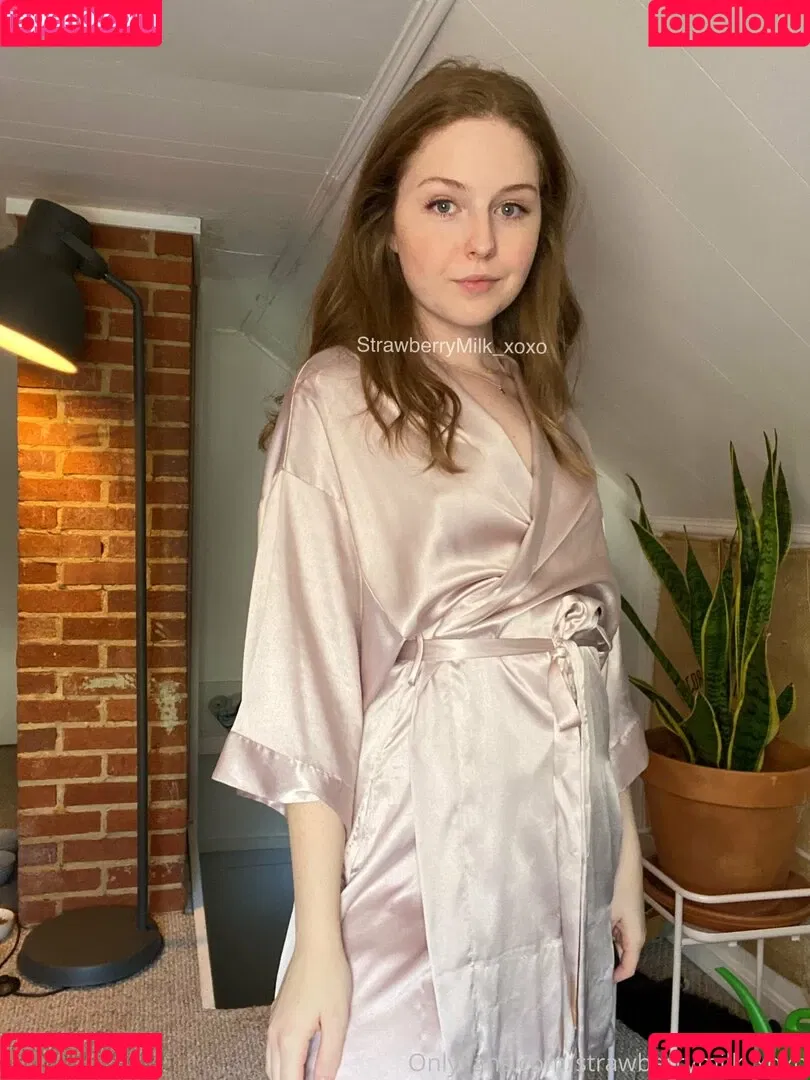 StrawberryMilk_xoxo Onlyfans Photo Gallery 