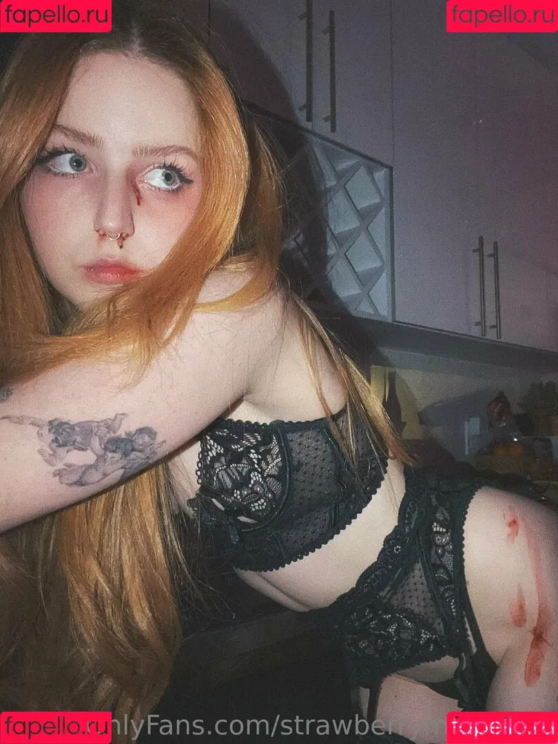 StrawberryMilk_xoxo Onlyfans Photo Gallery 