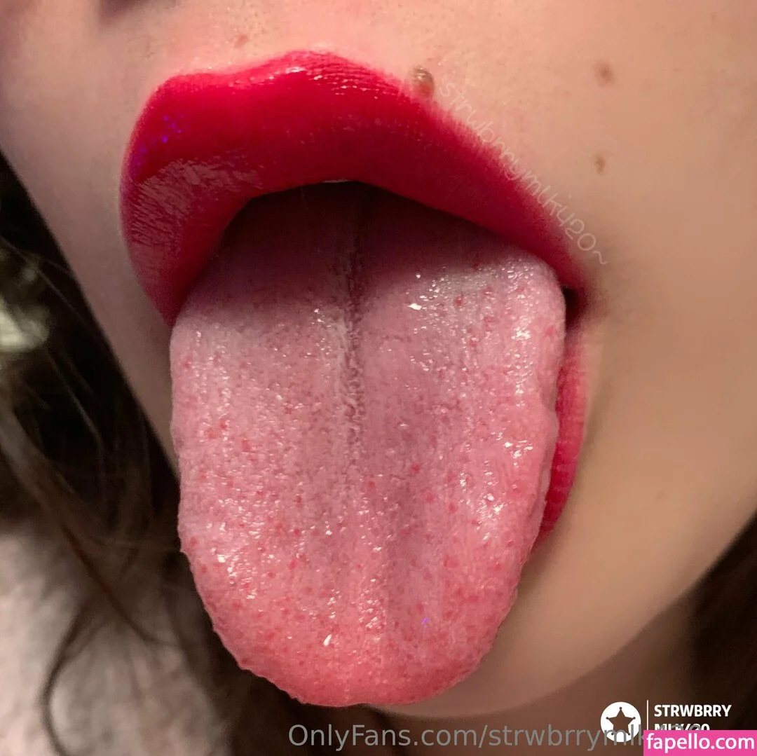 StrawberryMilk_xoxo Onlyfans Photo Gallery 