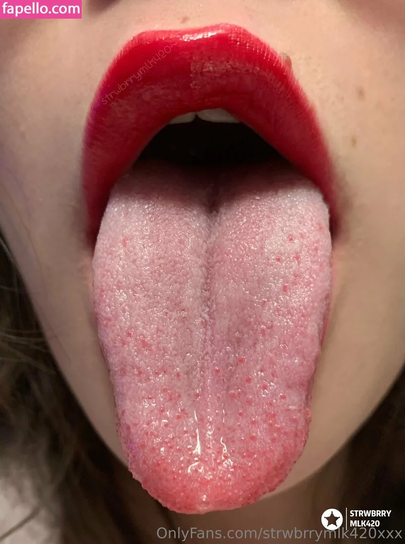 StrawberryMilk_xoxo Onlyfans Photo Gallery 