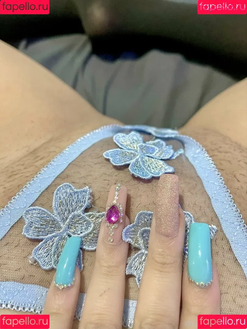 babycaroofficial Onlyfans Photo Gallery 