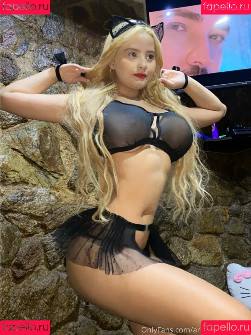 babycaroofficial Onlyfans Photo Gallery 