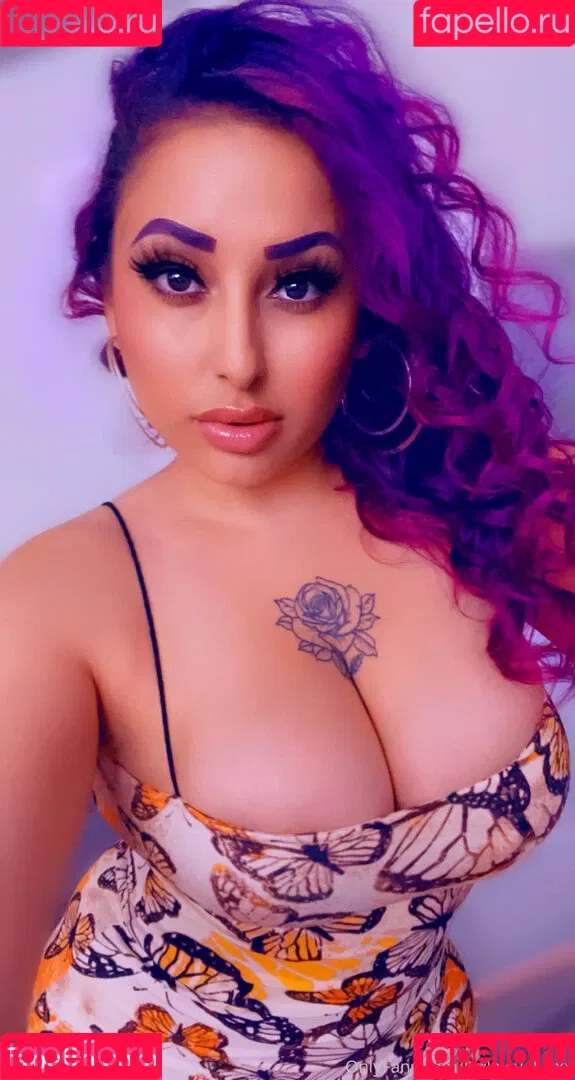 laylalovelyxxx Onlyfans Photo Gallery 