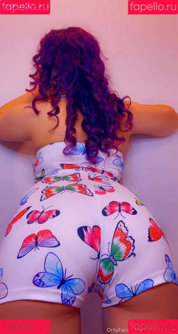 laylalovelyxxx Onlyfans Photo Gallery 
