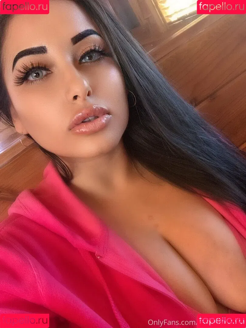 laylalovelyxxx Onlyfans Photo Gallery 