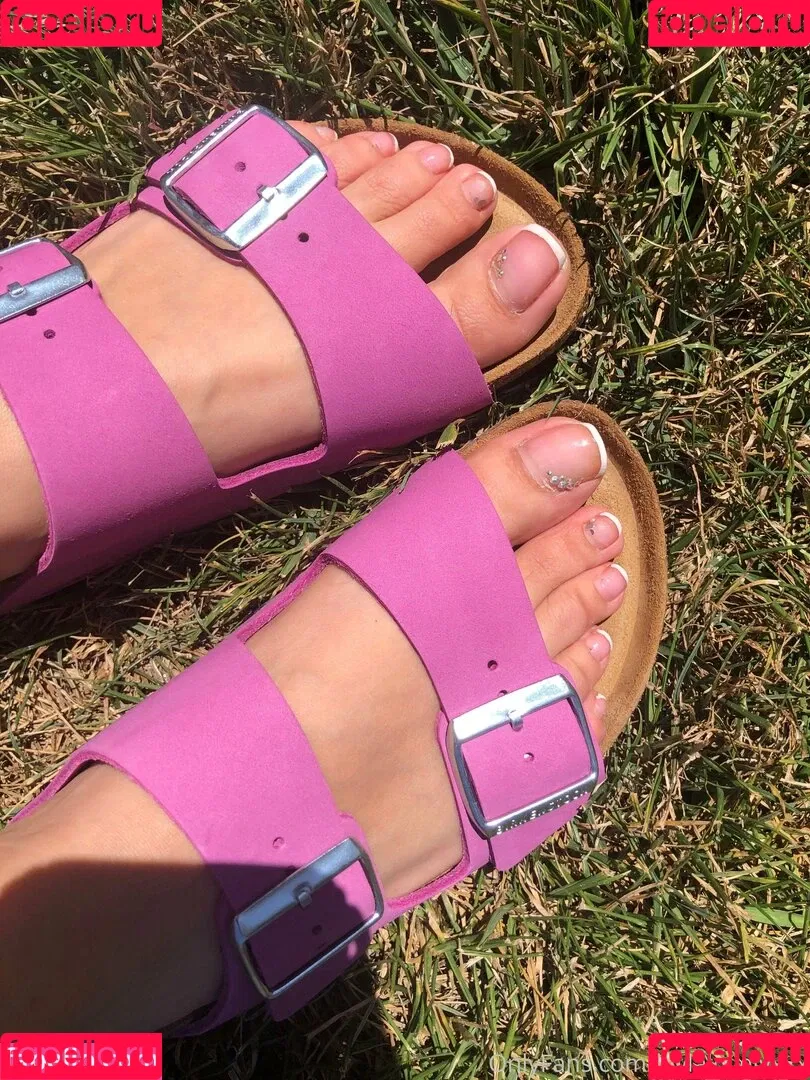 laylalovelyxxx Onlyfans Photo Gallery 