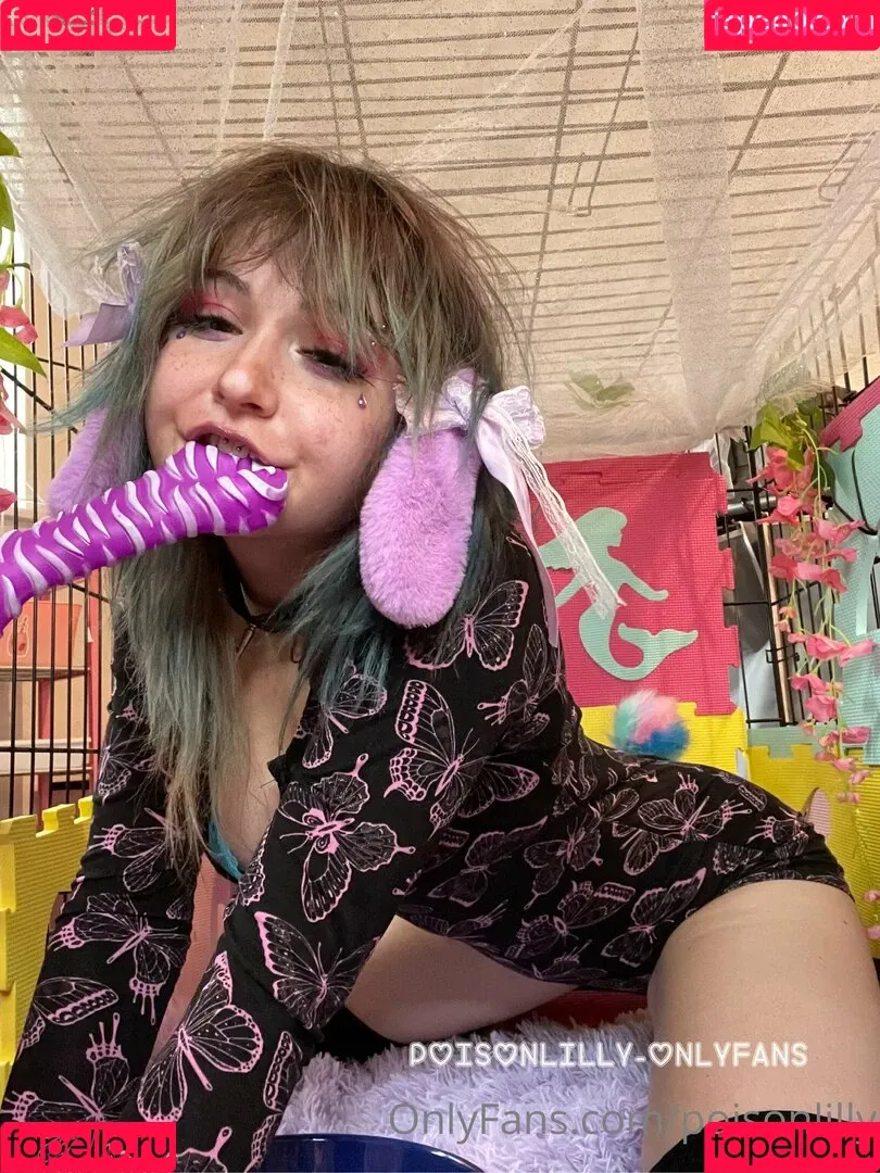 poisonlilly Onlyfans Photo Gallery 