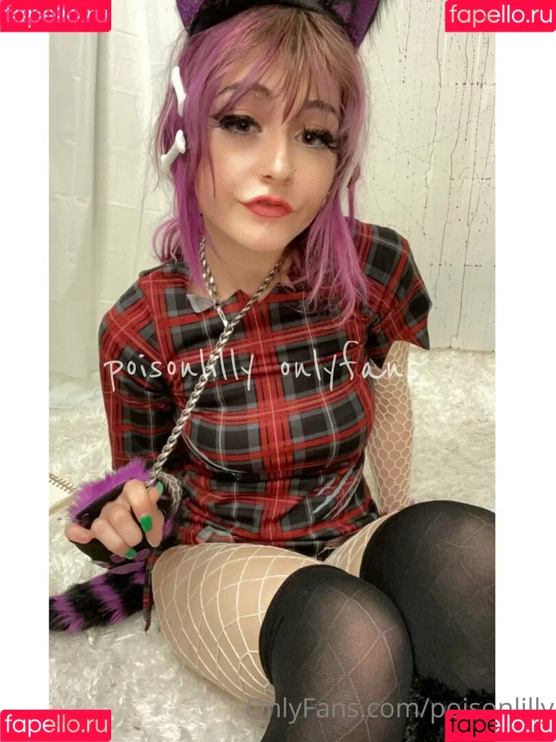 poisonlilly Onlyfans Photo Gallery 