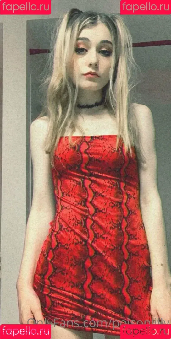 poisonlilly Onlyfans Photo Gallery 