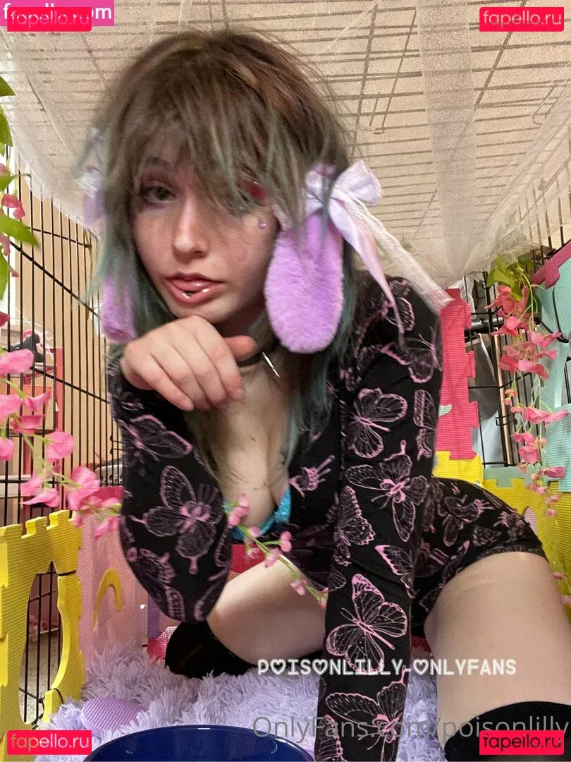 poisonlilly Onlyfans Photo Gallery 