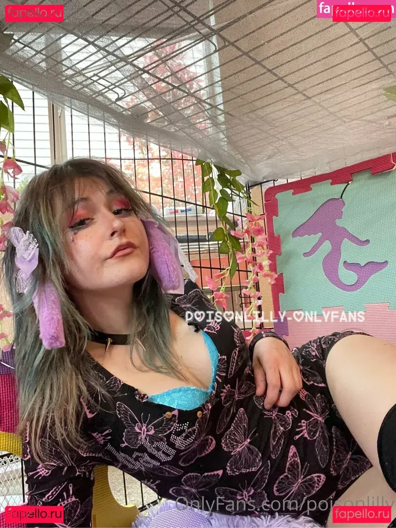 poisonlilly Onlyfans Photo Gallery 