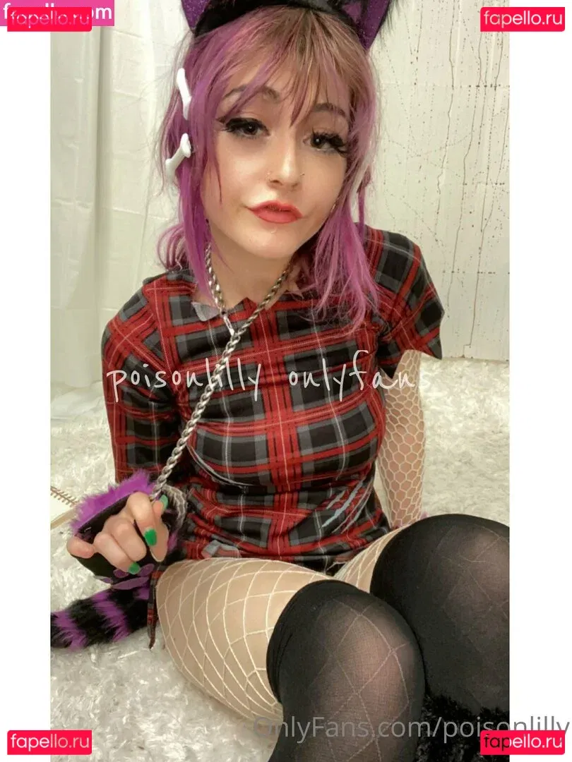 poisonlilly Onlyfans Photo Gallery 