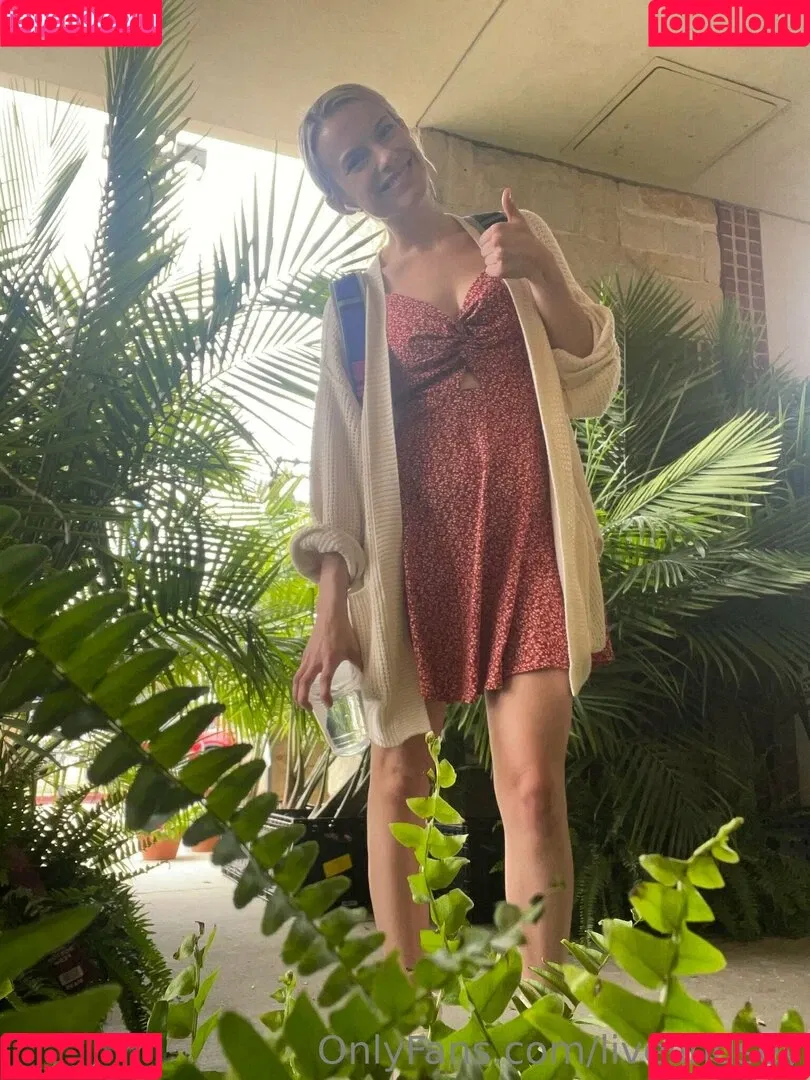 lilmisslindsey Onlyfans Photo Gallery 