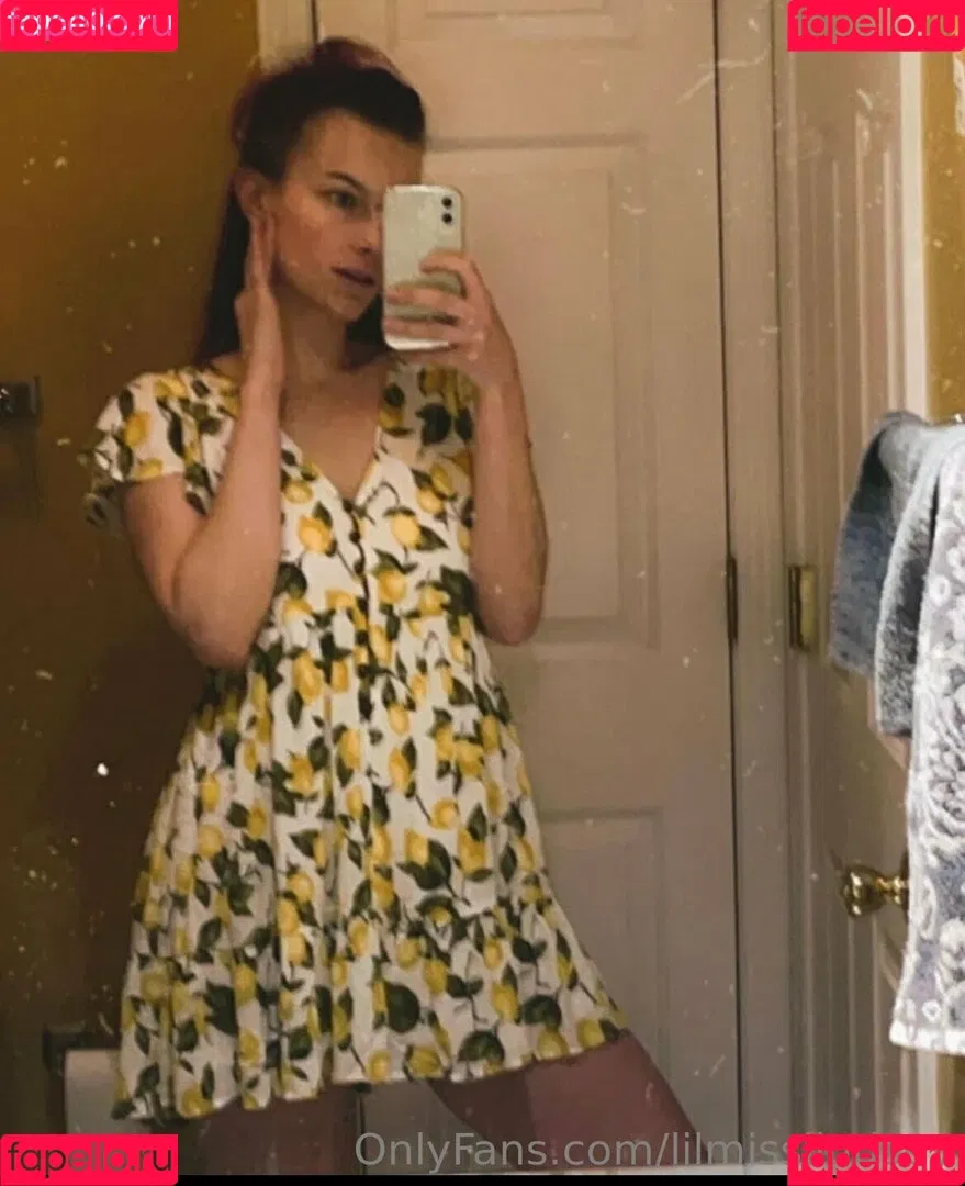 lilmisslindsey Onlyfans Photo Gallery 