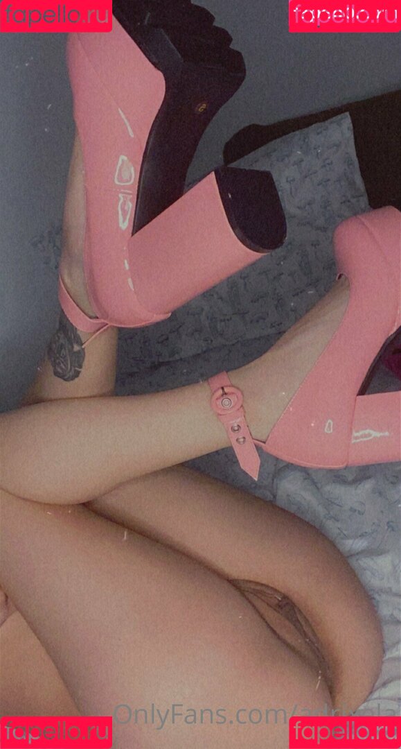 adrixela Onlyfans Photo Gallery 