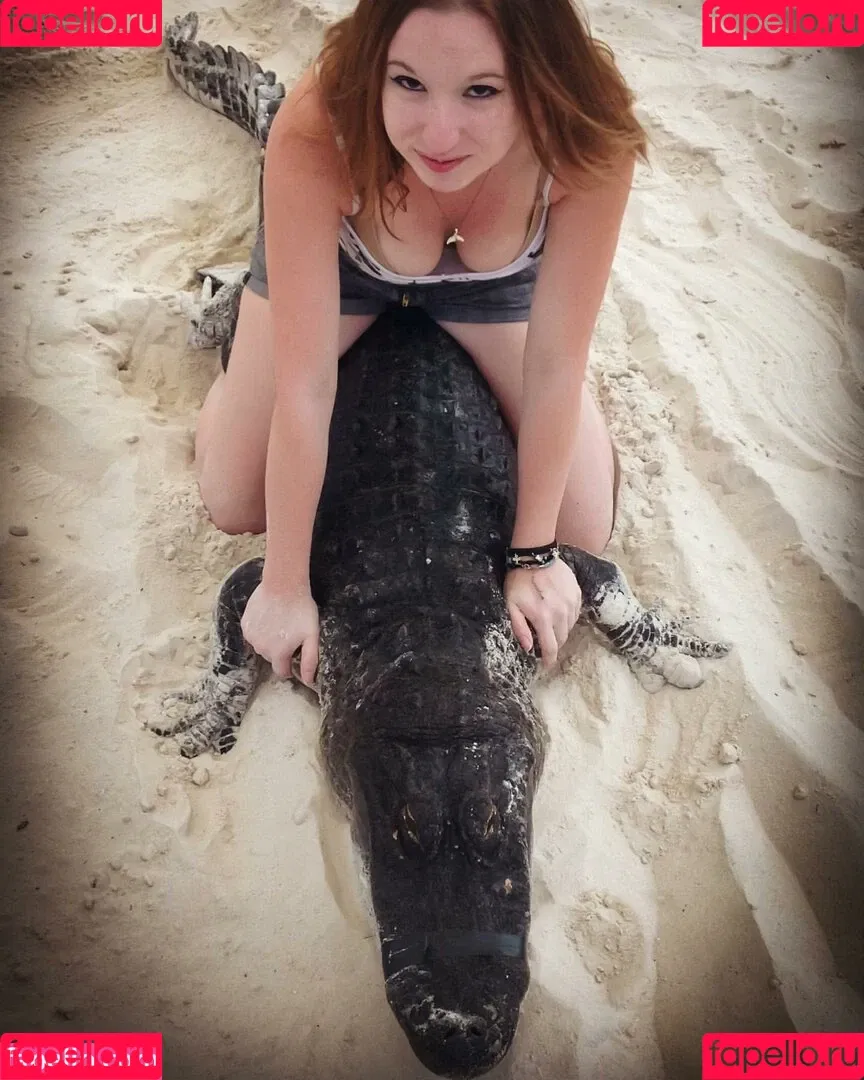Krisea Marina Onlyfans Photo Gallery 