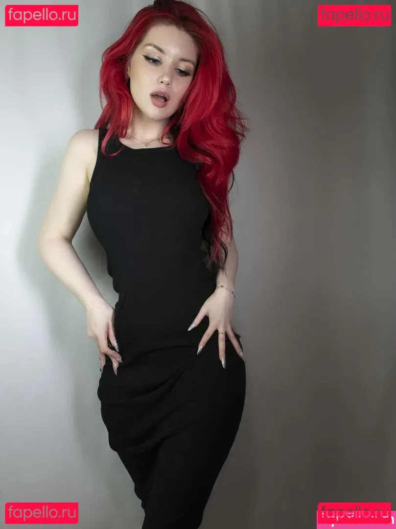 Angie Strelnikova Onlyfans Photo Gallery 