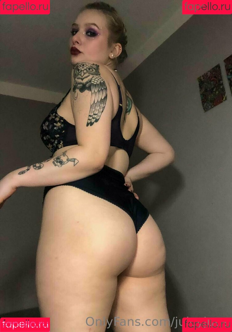 juicyjuus Onlyfans Photo Gallery 