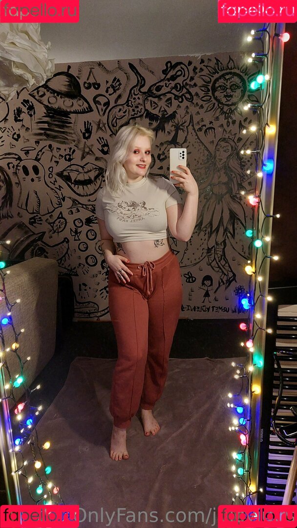 juicyjuus Onlyfans Photo Gallery 