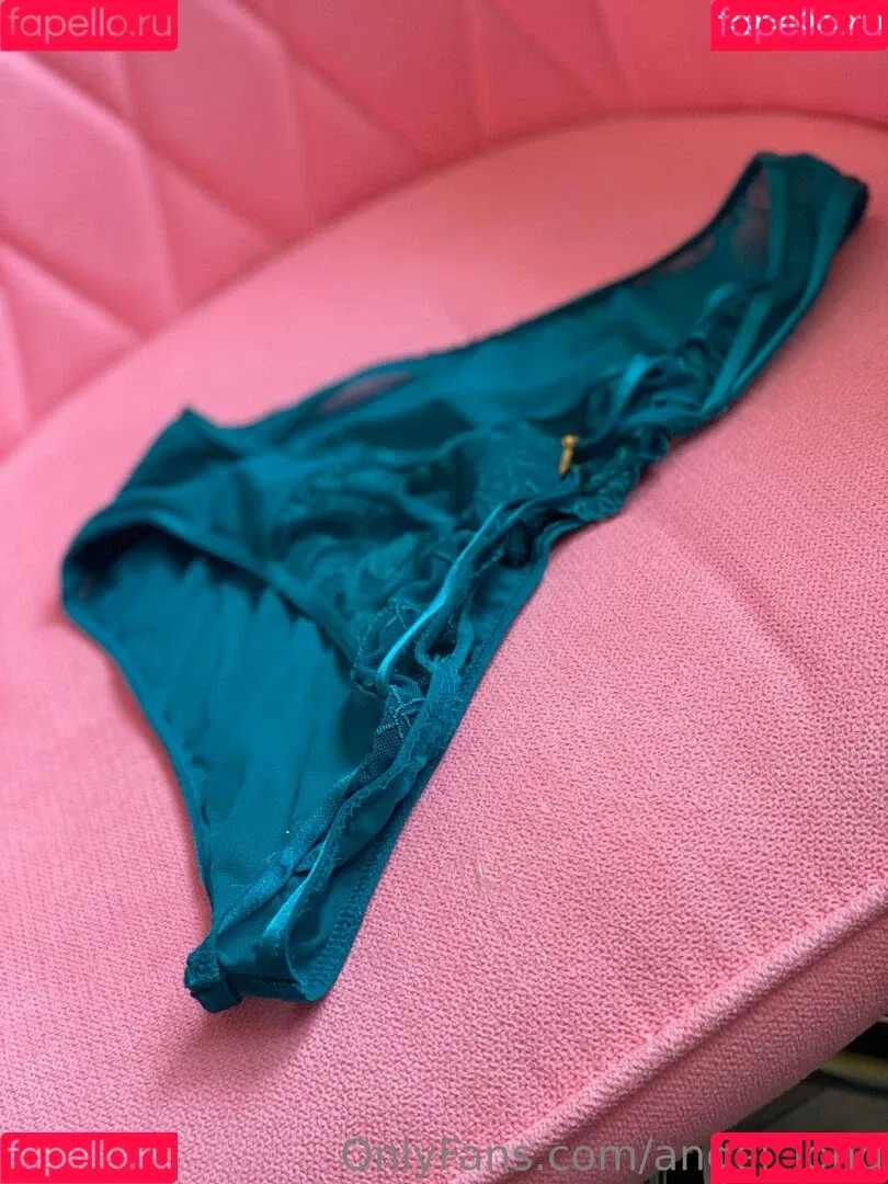 angel_long Onlyfans Photo Gallery 