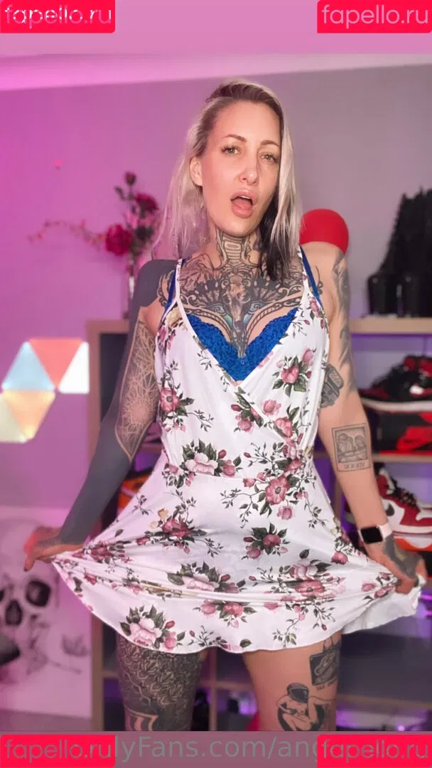 angel_long Onlyfans Photo Gallery 