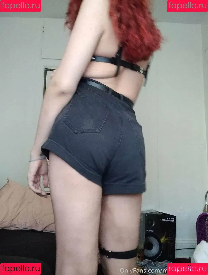 roxannerom Onlyfans Photo Gallery 