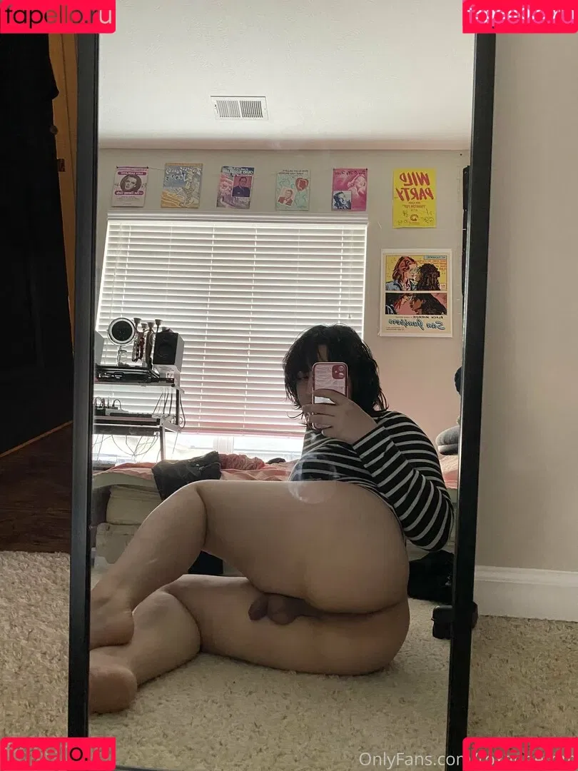 roxannerom Onlyfans Photo Gallery 