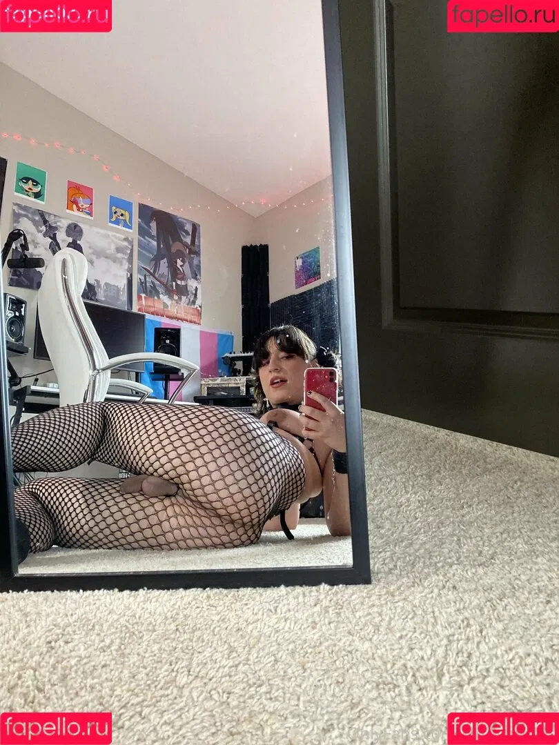 roxannerom Onlyfans Photo Gallery 
