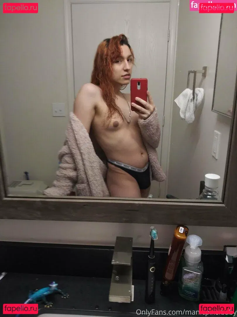 roxannerom Onlyfans Photo Gallery 