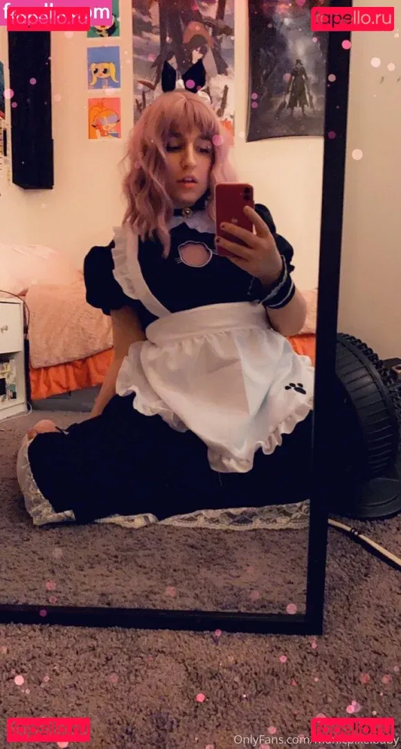 roxannerom Onlyfans Photo Gallery 