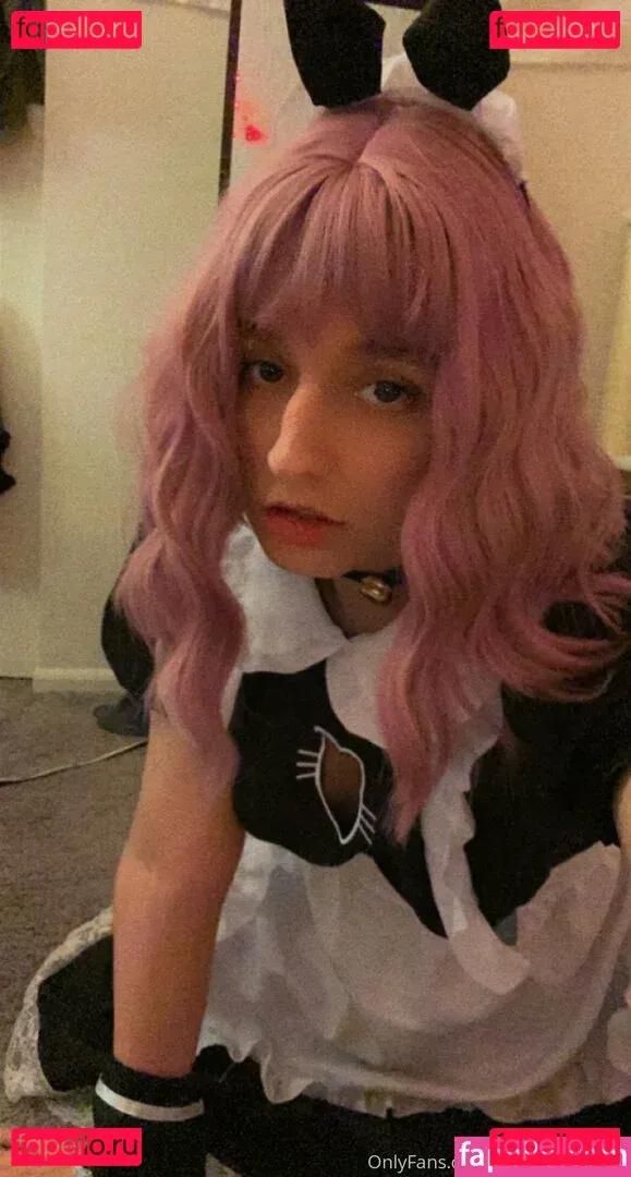 roxannerom Onlyfans Photo Gallery 