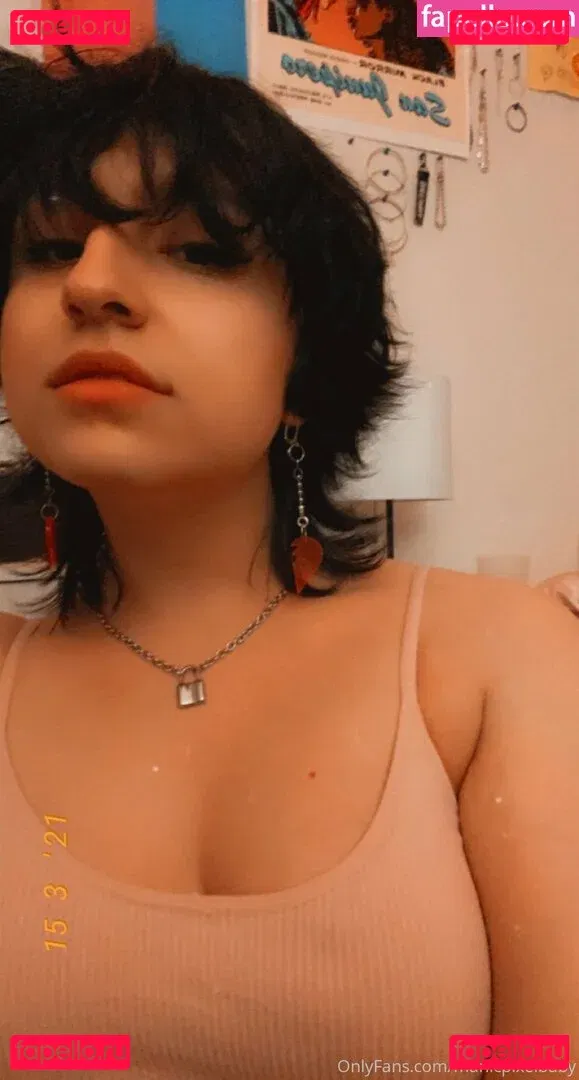 roxannerom Onlyfans Photo Gallery 