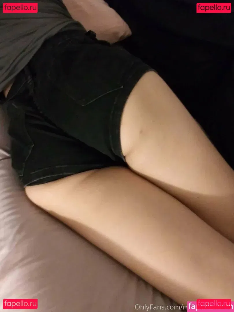 roxannerom Onlyfans Photo Gallery 