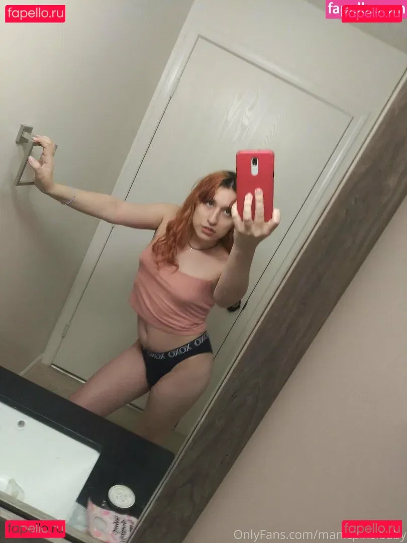 roxannerom Onlyfans Photo Gallery 