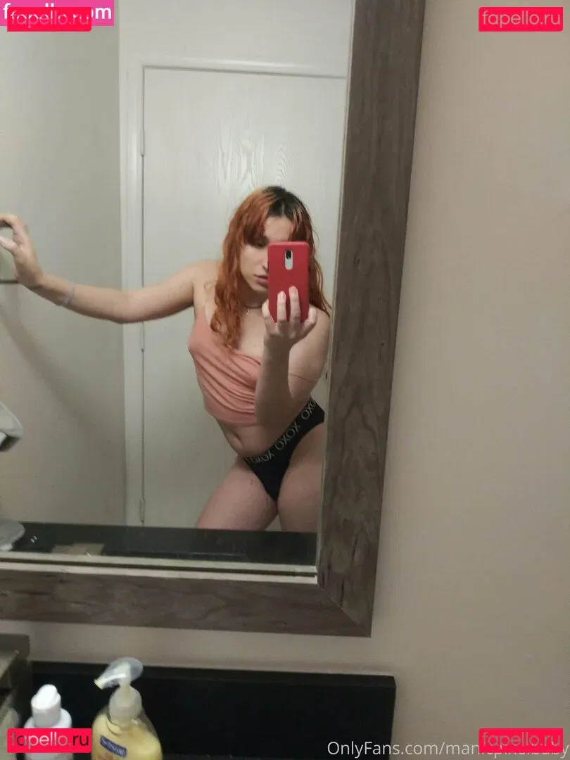 roxannerom Onlyfans Photo Gallery 