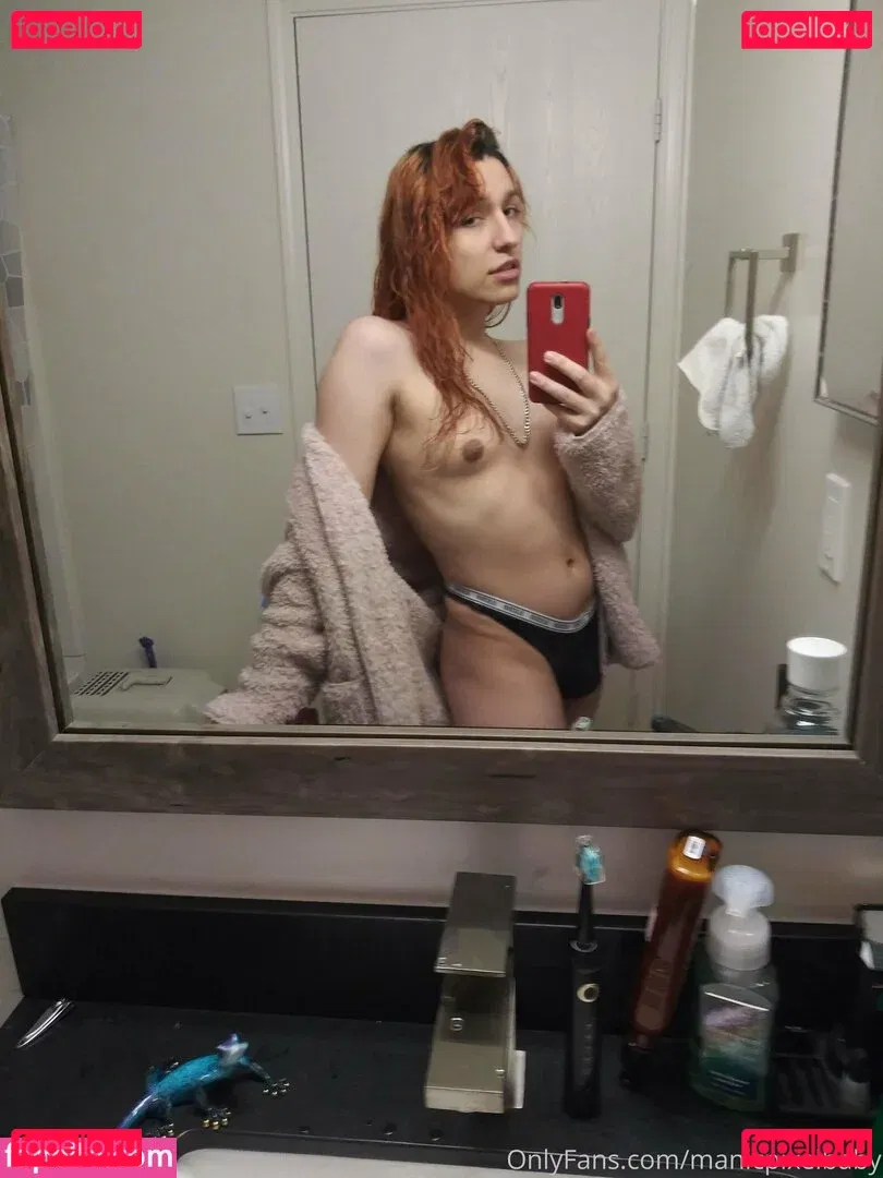 roxannerom Onlyfans Photo Gallery 