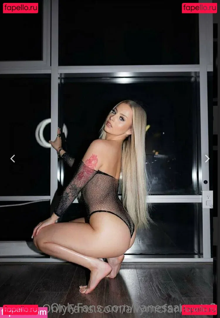 vanessaroom8 Onlyfans Photo Gallery 