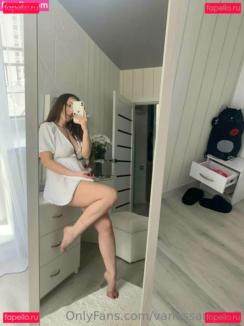 vanessaroom8 Onlyfans Photo Gallery 